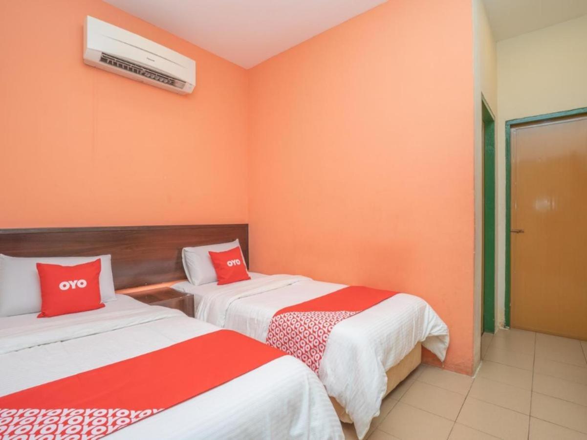Hotel The Island 邦咯 外观 照片